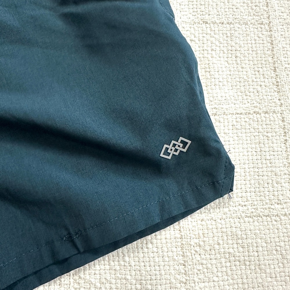 Leg3nd Athletic Running Shorts Medium Teal Blue Zipper Pocket Performance Gym - Picture 2 of 10